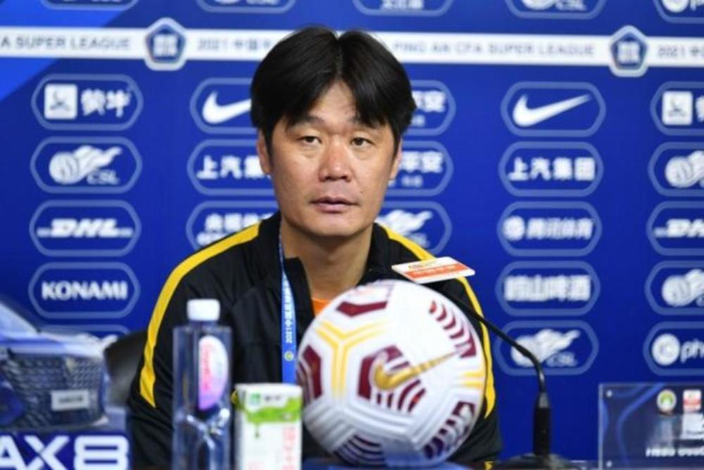 竞技宝平台- 比勒费尔德赞助商更换，本土企业接手胸前广告  